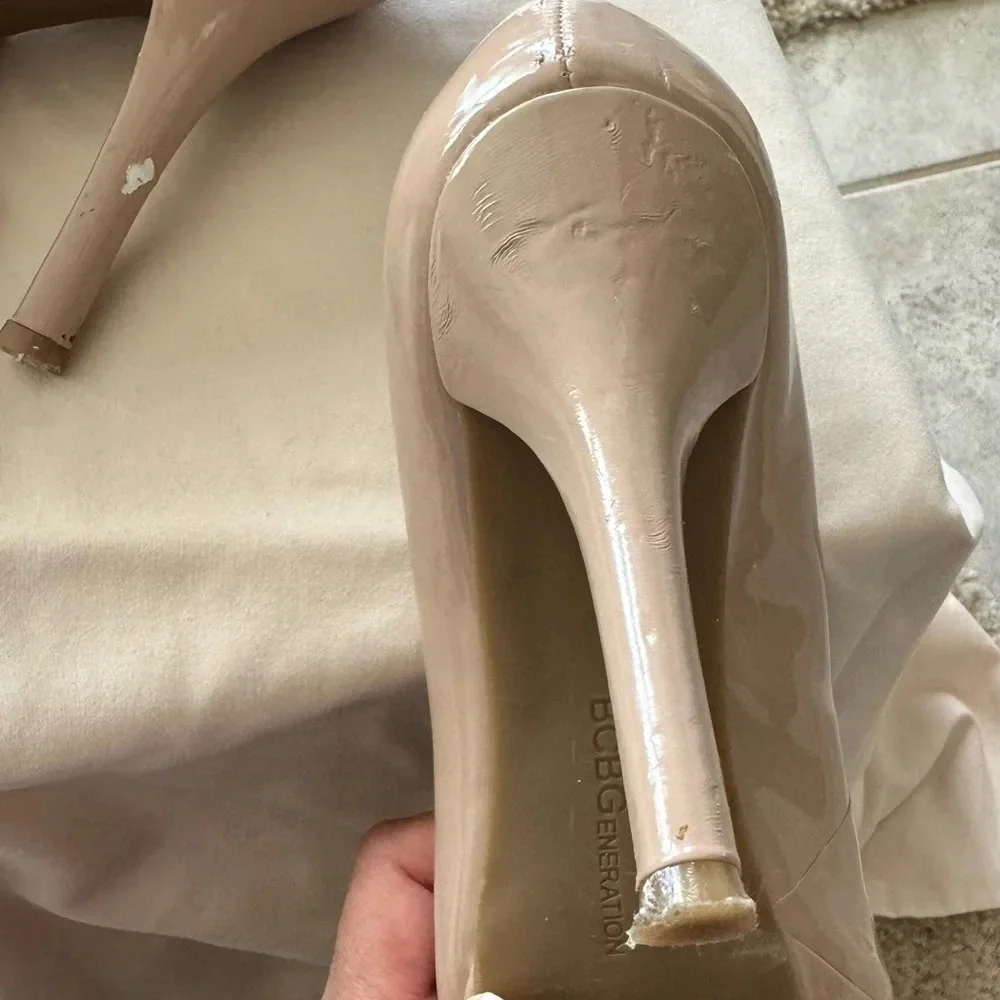 BCBGeneration Heels Beige Nude Patent Platform Pointy Toe - Size 6